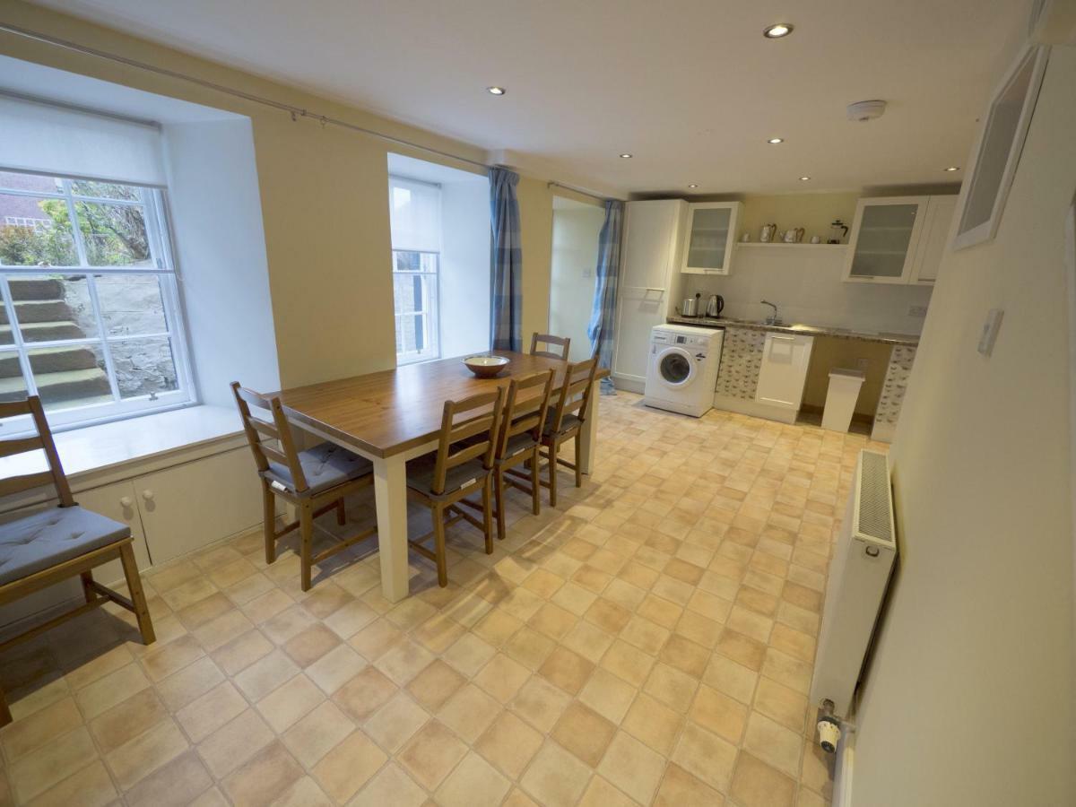 The Gallery Flat, 4 Tannage Brae Kirriemuir Zewnętrze zdjęcie
